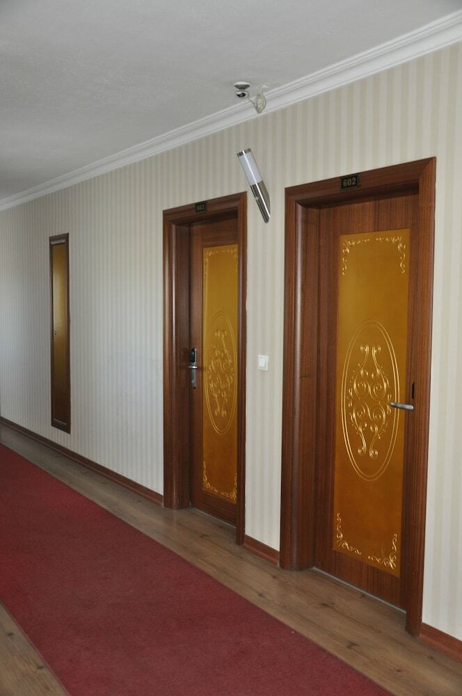 Kayalar Hotel