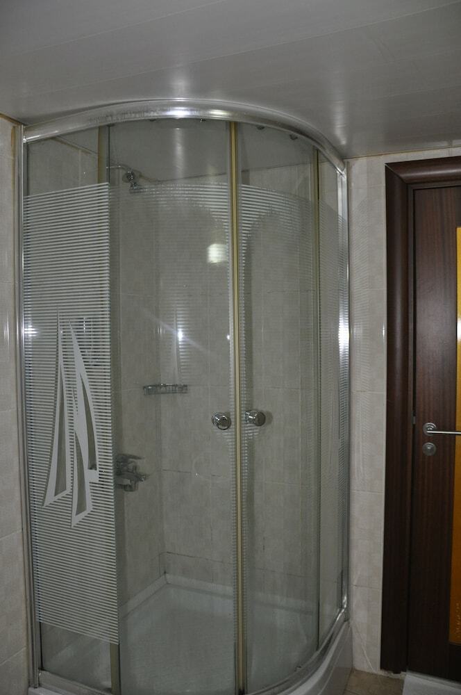 Kayalar Hotel