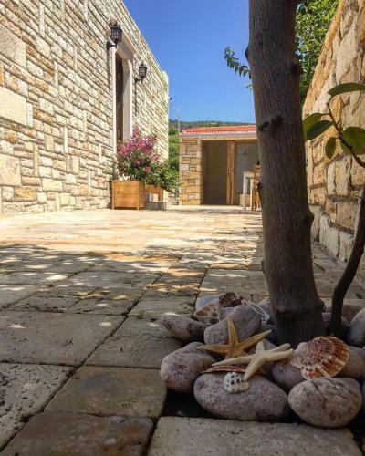 Lithos Boutique Hotel