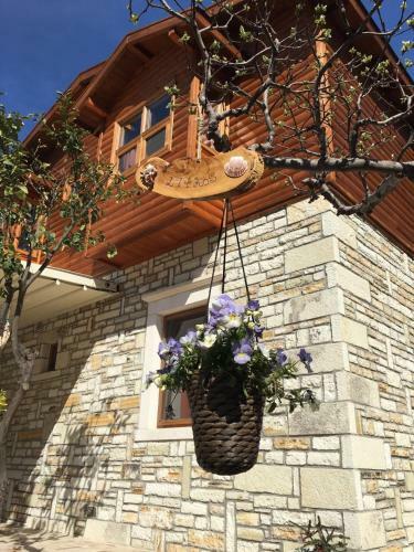 Lithos Boutique Hotel