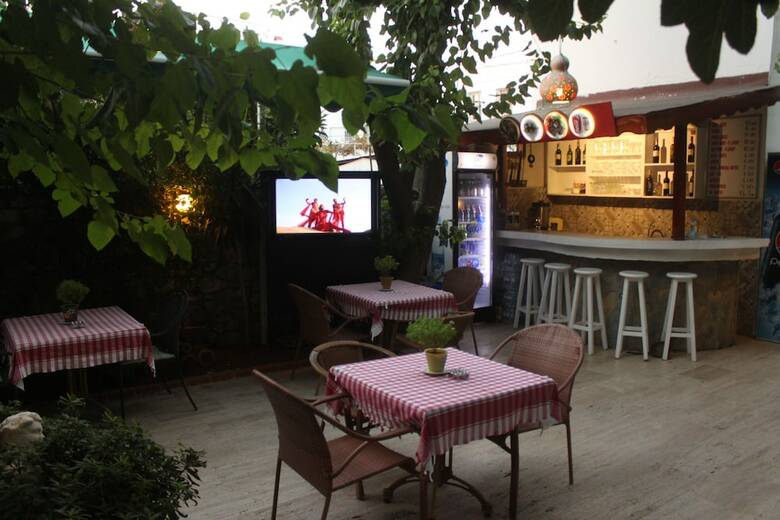 Bed & Breakfast Tay Pansiyon