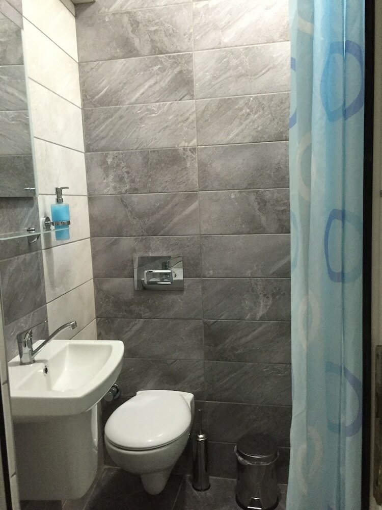 Bed & Breakfast Tay Pansiyon