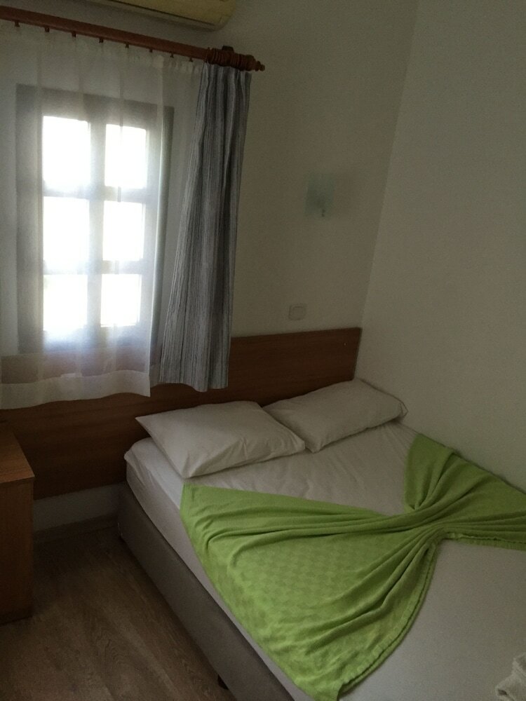 Bed & Breakfast Tay Pansiyon