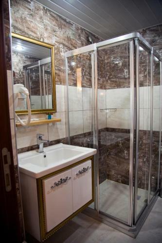 Grand Hamit Hotel