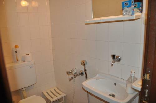 Hostal Kont Pension