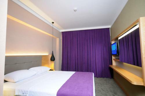 Candan Citybeach Hotel