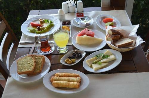 Ezer Hotel
