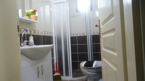 Tuana Apartment