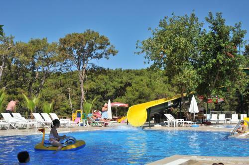 Nicholas Park Hotel