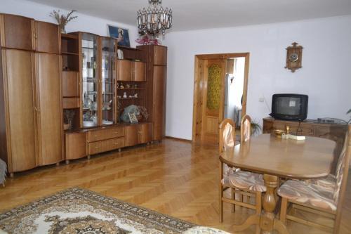 Hostal Sadyba Hatynka
