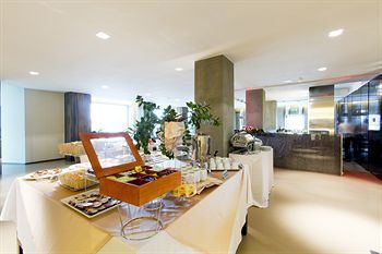 Yoda Hotel Horizon