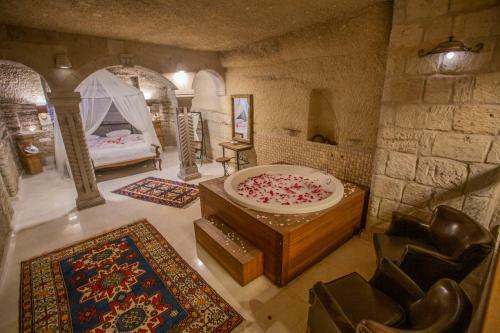 Posada Divan Cave House