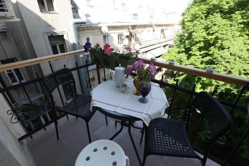 Great Apartment In Heart Of Odessa