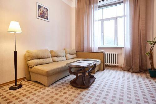 Home Hotel Apartments On Khreshchatyk Area