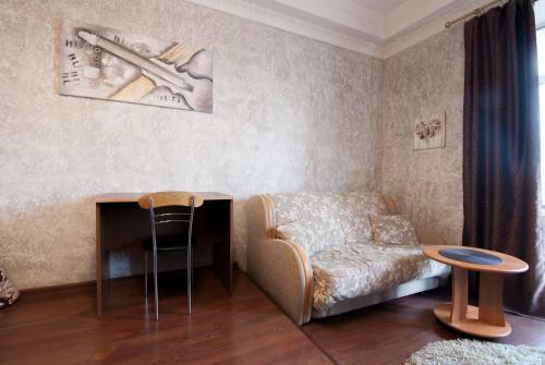 Home Hotel Apartments On Khreshchatyk Area