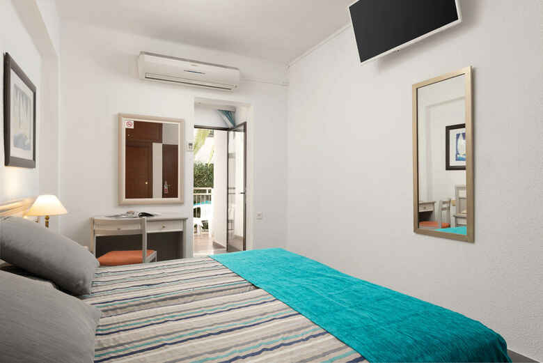 More Hotel