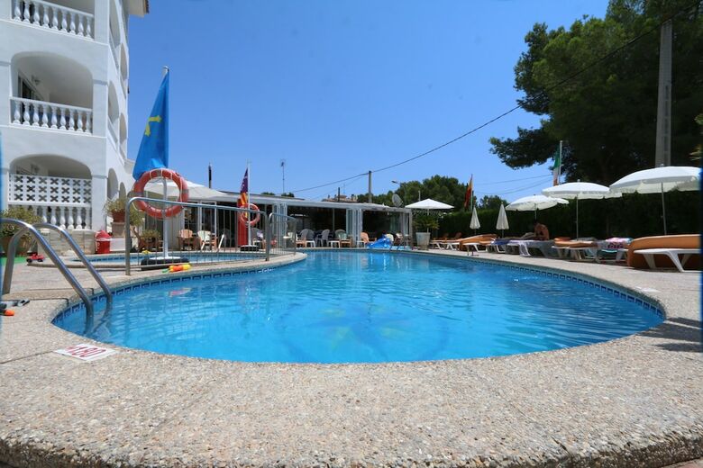 Apartamentos Atalaya Bosque