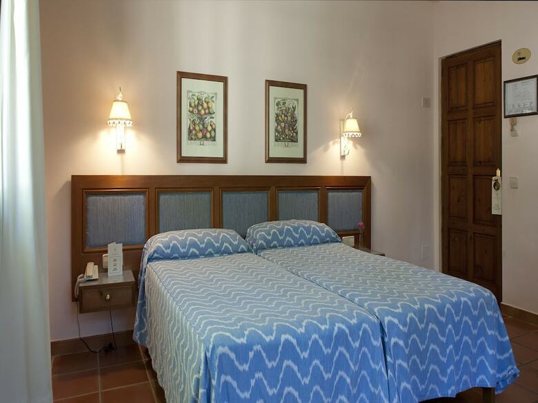 Hotel Bahia