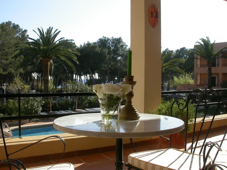 Hotel Bahia