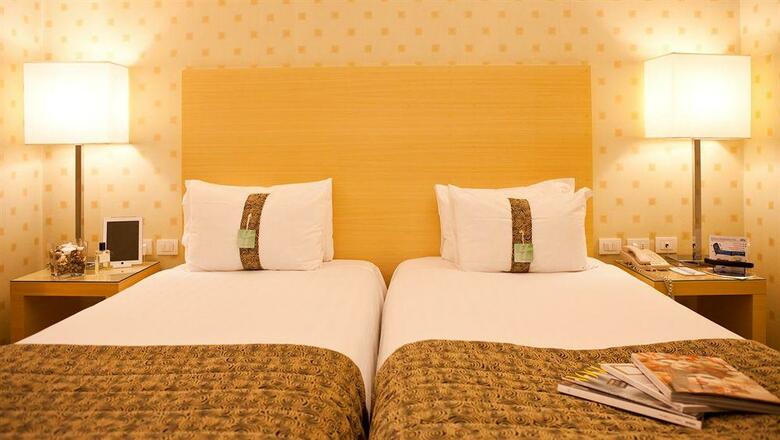 Hotel Holiday Inn Milan Garibaldi Station