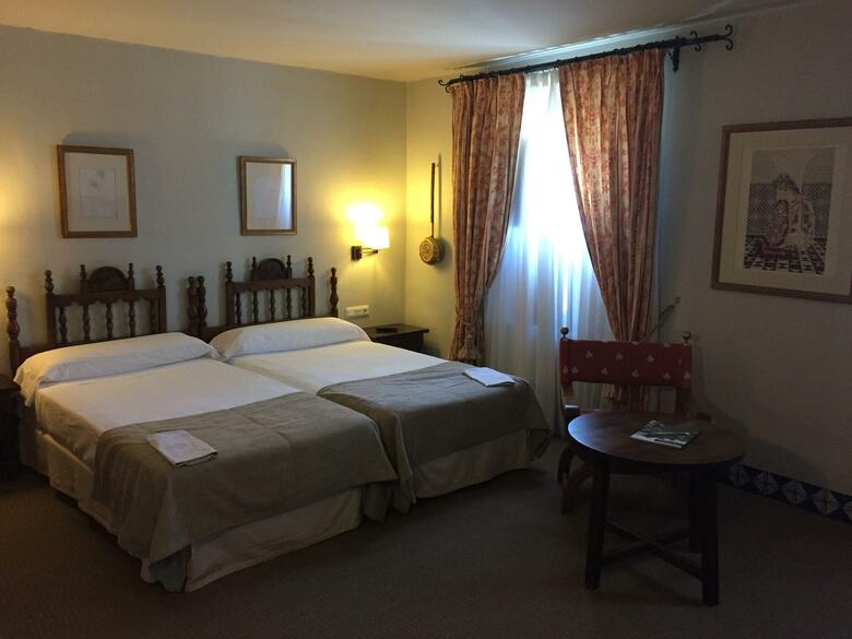 Hotel Parador De Arcos