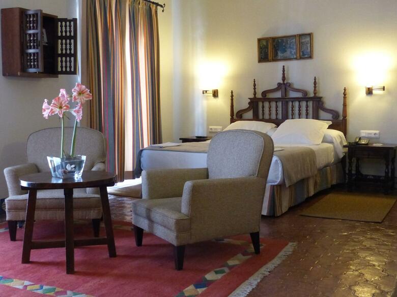 Hotel Parador De Arcos