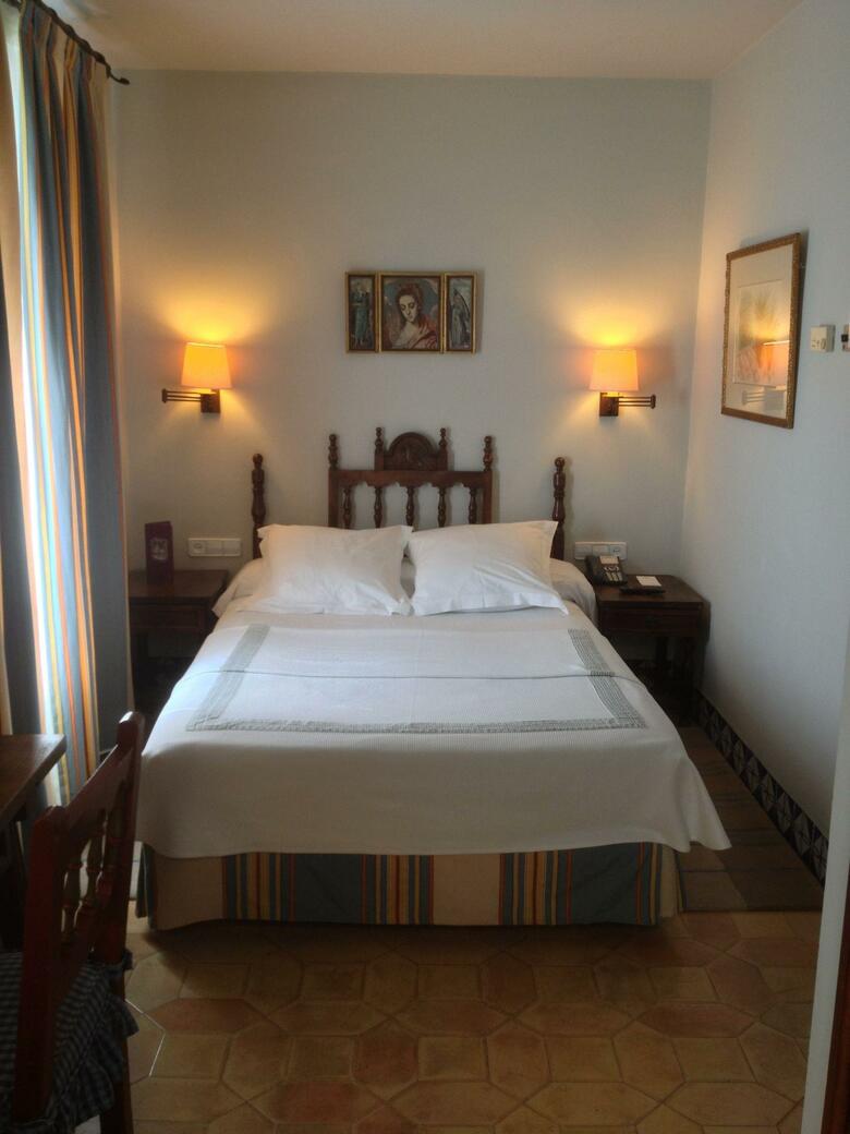 Hotel Parador De Arcos
