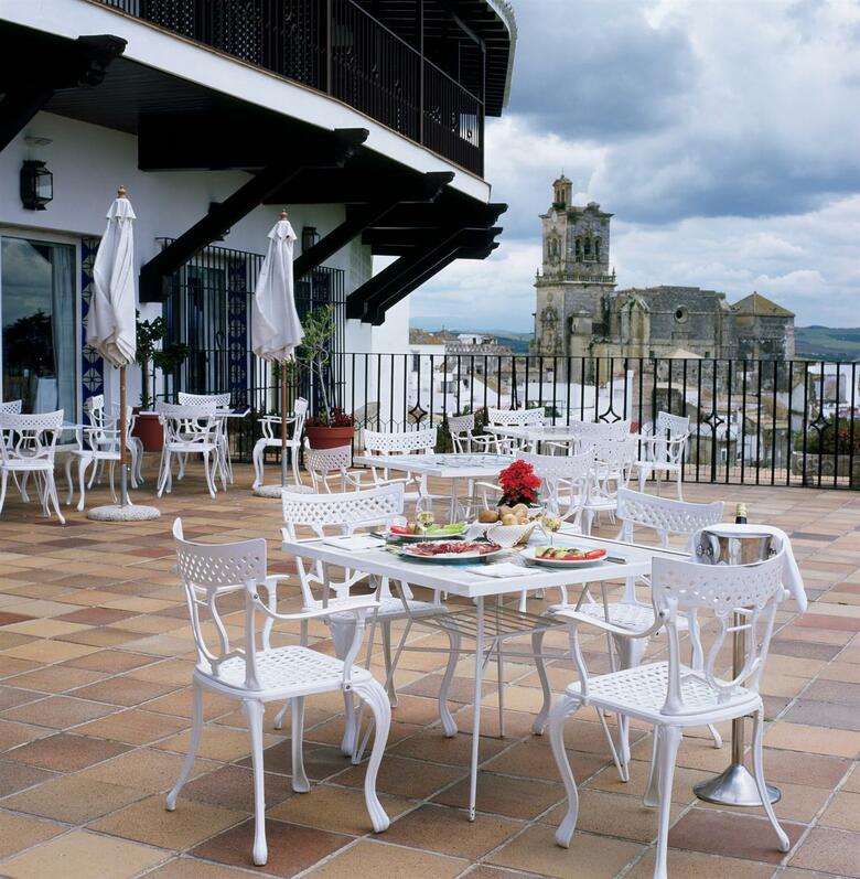 Hotel Parador De Arcos