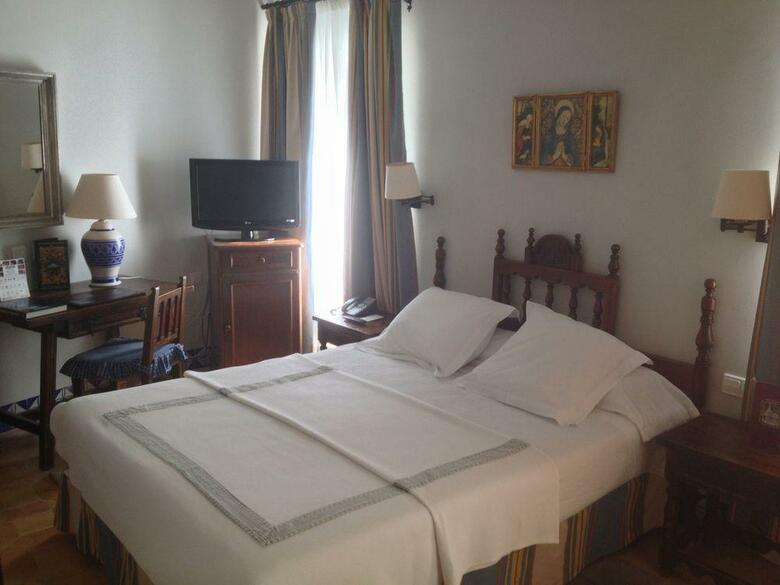 Hotel Parador De Arcos