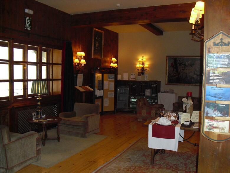 Hotel Parador De Bielsa