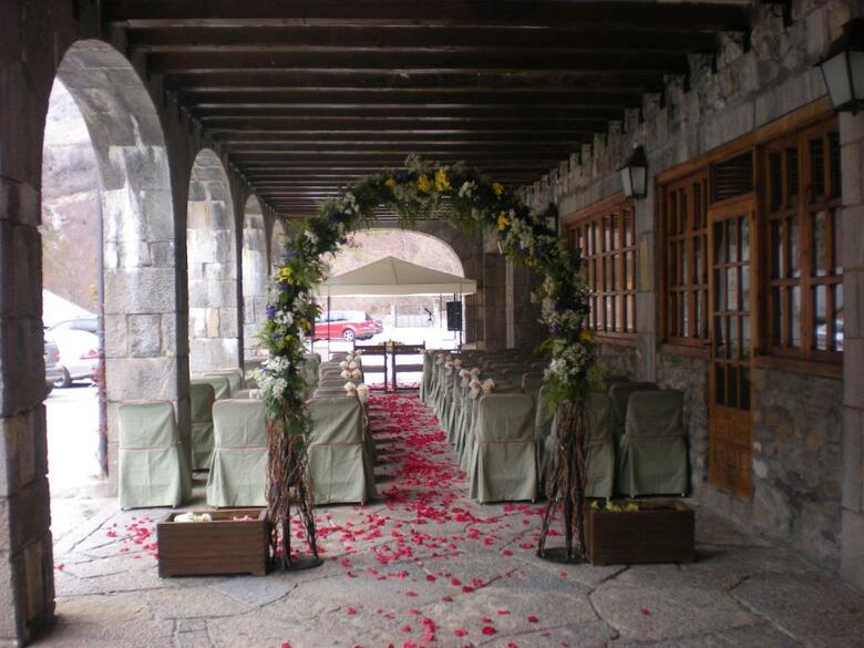 Hotel Parador De Bielsa