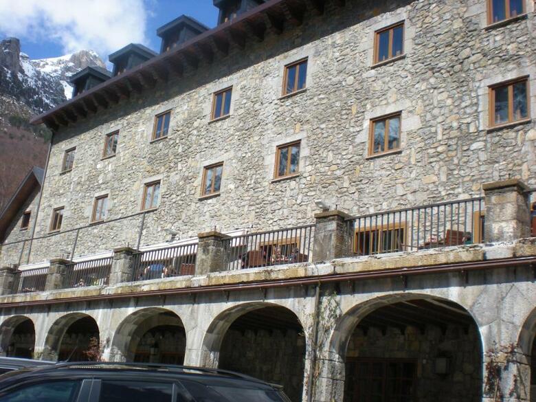 Hotel Parador De Bielsa