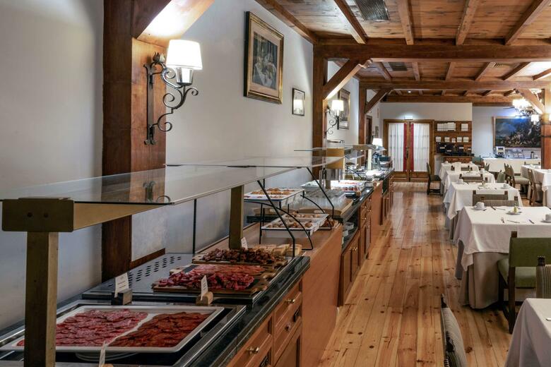 Hotel Parador De Bielsa