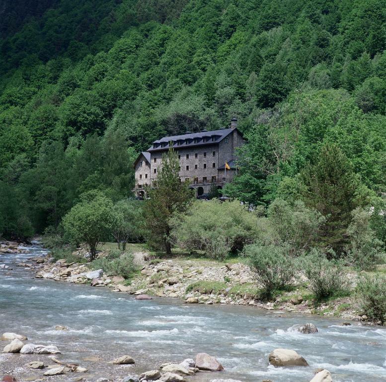 Hotel Parador De Bielsa