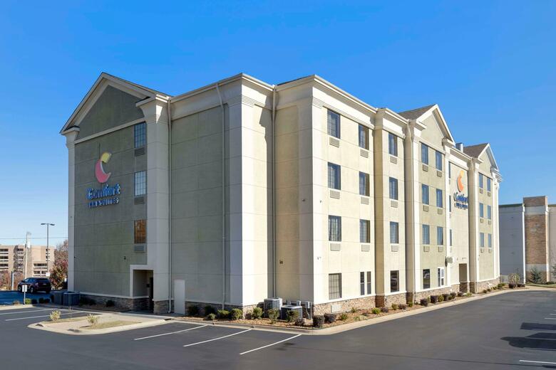 Hotel Comfort Inn And Suites (Little Rock)