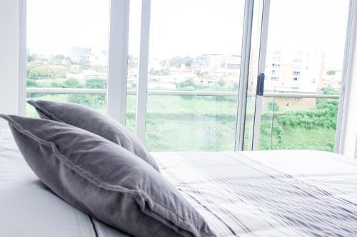 Luxurious Two Bedroom Apartment