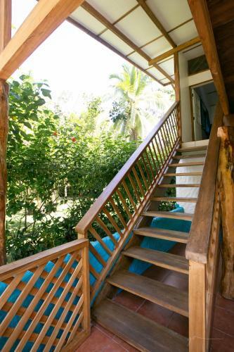 Passion Fruit Lodge