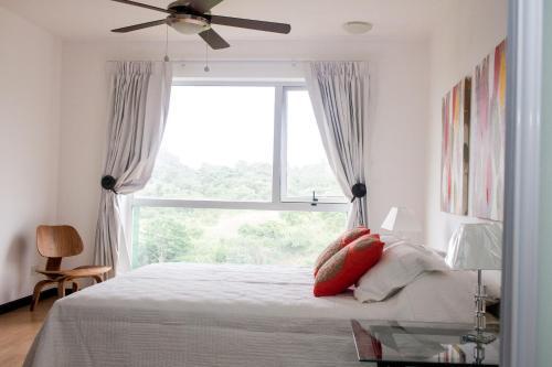 Apartamento Charming Two Bedroom With River View