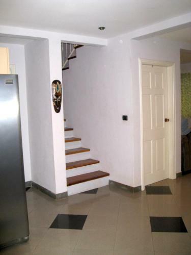 Villa Thoga Vacation Rentals & Tours