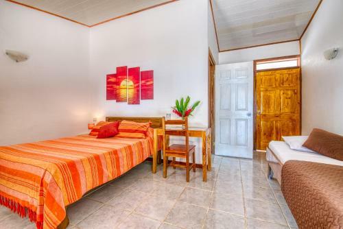 Hotel Cabinas Yucca