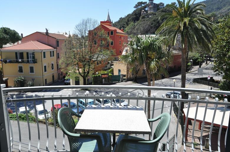 Residence Hotel Moneglia