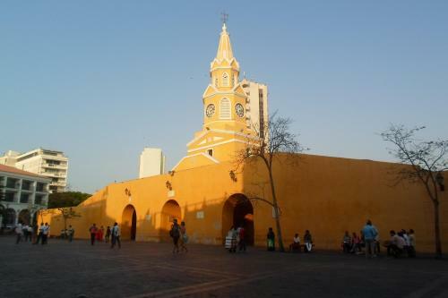 Apartamento Apt Edificio Los Delfines Playa