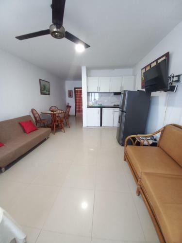 Apartamento Apt Edificio Los Delfines Playa