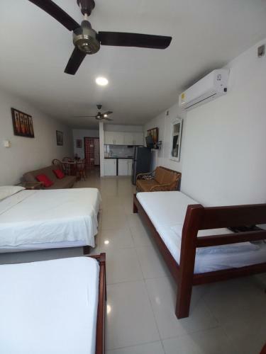 Apartamento Apt Edificio Los Delfines Playa