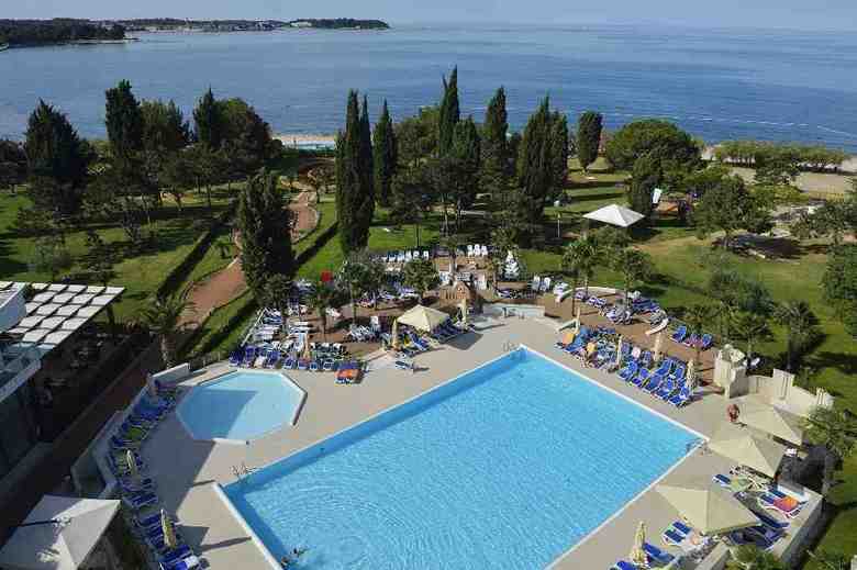 Hotel Laguna Materada
