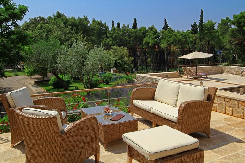 Hotel Velaris