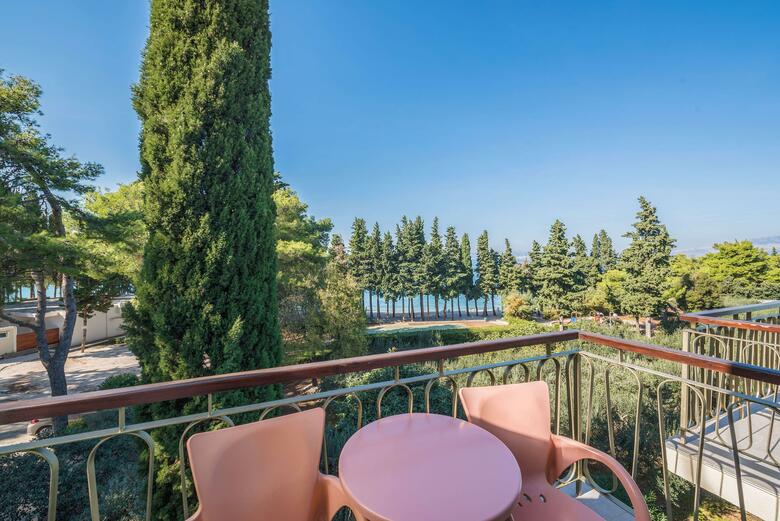 Hotel Velaris
