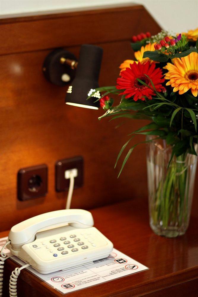 Arkadi Hotel