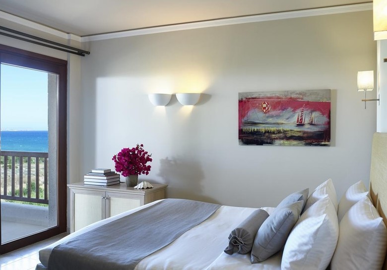Hotel Ikaros Beach Luxury Resort & Spa