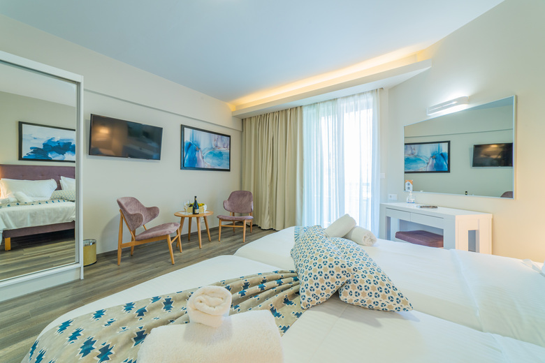 Bio Suites Hotel
